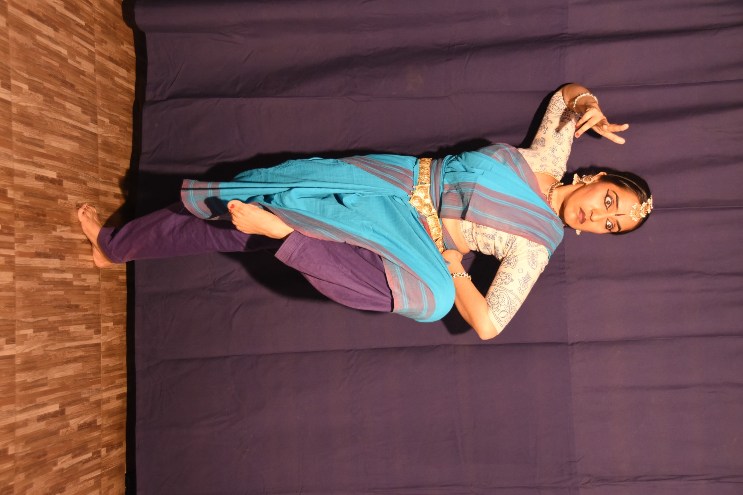 Vidushi Mithra Naveen demonstrating a Bharatanatyam position